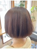 ふわっと可愛いミニボブ