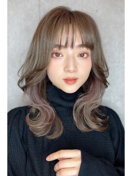 リークフー(Ree cu fuu) 10代20代30代40代 前髪 くびれ外ハネセミロング 藤沢