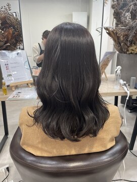 ベルム(Belme) 韓国風グレーベージュダークアッシュカラー/髪質改善カラー