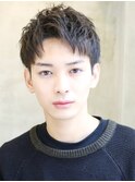 ツーブロック刈り上げビジネス短髪束感黒髪アップバング