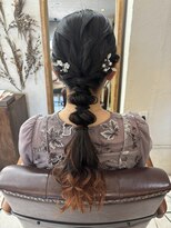 チャルム (Charom) ぽこぽこローポニーヘア