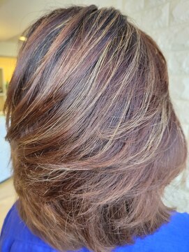 松本平太郎美容室 吉祥寺パートファイブ(PART5) レイヤー×イノアカラー×ハイライト/30代40代50代60代