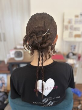 メゾンドミニョン(Maison de Mignon) カチモリヘア