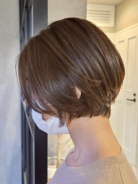 エリマ 調布(elima) 調布イルミナカラーマッシュショートヘアミルクティーベージュ