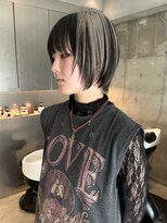 ニール(nier) ショート/レイヤーカット/顔まわりカット/デザインカラー