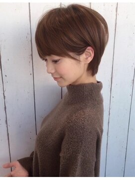 ビューイースト 亀戸 錦糸町(VIEW EAST) 亀戸・錦糸町美容室　小顔になるミニーショート