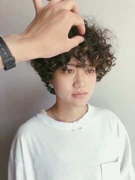 ドットプラス リム(Dot+LIM) （stylist曽我）グランジマッシュパーマ