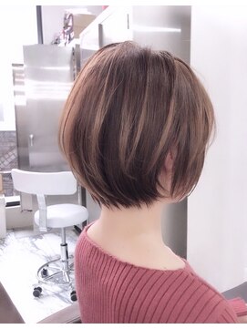 ナイン 麻布十番(NINE) 大人可愛いショートボブ☆