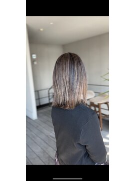 リバレッジ 広尾(Leverage) ナチュラル大人バレイヤージュ【広尾/恵比寿】柴崎