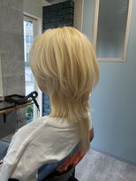 リースリー(Re.3 connecting beauty)&nbsp;個性派ウルフ × 抜きっぱなしブロンド