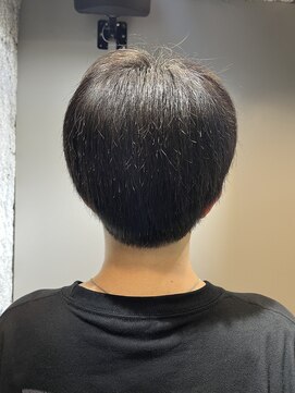 スカイブルー(Sky Blue) ツーブロックマッシュ