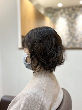 フリージア(freesia) パーマ/30代40代50代/ボブ/ヘッドスパ/髪質改善トリートメント
