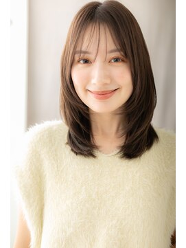 カバーヘアアンドスパ ブリス 浦和(COVER HAIR&SPA bliss) ミルクティーアッシュ小顔前下がりレイヤーカットZ浦和30代40代