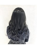 リアラ 渋谷(LIALA) ブリーチ、ダブルカラー、インナーカラー、イヤリングカラー
