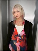 フェイスフレーミングカラーショートウルフミディアムレイヤー