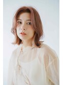 くびレイヤーエモージュ前髪モテベージュレイヤーミディ/国分寺