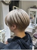 ショート×ハイトーンベージュ