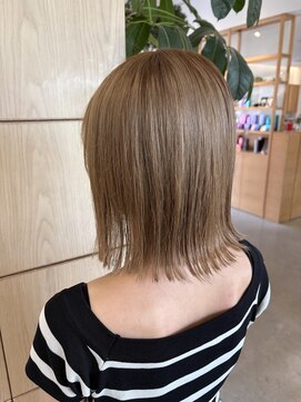 アドラーブル 万代店 (adorable) ブリーチカラー×ミルクティーベージュ◎切りっぱなしボブ