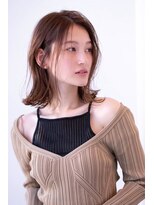 ケアリー 練馬(Carelly)&nbsp;デザインカラー/レイヤーカット/ウェットヘア/オリーブベージュ