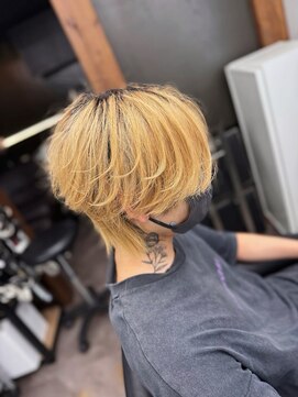 ハイトーンマッシュウルフ