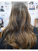 ナクレヘアー(nacure hair)&nbsp;バレイヤージュ/ブリーチハイライトベージュカラー