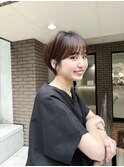 ココアベージュ前髪あり小顔愛されショートボブ