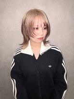 アルレン(Allen)&nbsp;ルーツカラー/ウルフカット「宇都宮/ブリーチ」