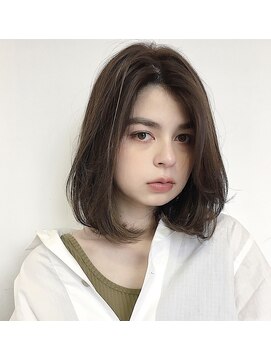 ロビン アンド ダルク(robin&darc) 【代官山】【robin】フェミニン鎖骨ミディアム【ストカール】