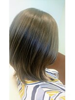 スクラッシュ(SCQRASH)&nbsp;ミディアムアッシュの3ディーカラー