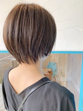 前上がりのショートボブ L アトリエコパン Atelier Copan のヘアカタログ ホットペッパービューティー