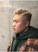 メンズ刈り上げ短髪七三ハードパートホワイトブリーチバーバー