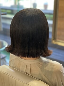 フクトコ(fukutoco) まわりと差がつく、前下がり外ハネボブ