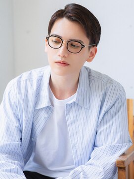 ハニーシブヤ(HONEY shibuya) クリーンタイトショート/ビジネススーツ黒髪七三