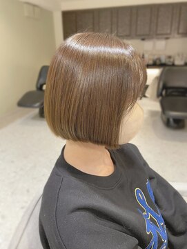 ロロネー 中津(Lolonois) 【Lolonois中津】オリーブベージュ&ボブ