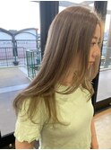 ベージュカラー