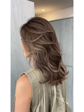 ジュイル ハラジュク(JEWIL HARAJUKU) 上品なハイライトバレイヤージュ