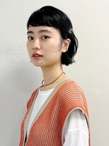 タヴィ(Tavi)&nbsp;バレッタで簡単アレンジ/オン眉/ショートボブ/外ハネボブ/ボブ