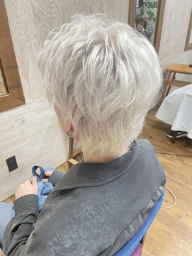 ヘアーラボ ノッシュ 唐人町店(Hair Labo Nosh) 【Nosh】ホワイトカラー