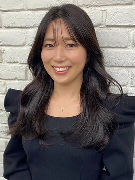 ディフィーノ 赤坂(DIFINO) ロングレイヤー/顔まわりカット/カール/暗髪