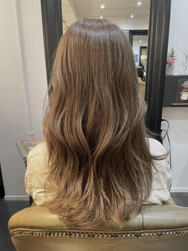 アバーブ ザ ビューティー アイランド(Above the beauty island -oizumi gakuen-) 20代30代40代50代◎ミルクティーグレージュ/透明感