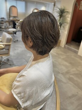 アットティー 金沢八景(at tee...) くせ毛の方でも挑戦しやすいショートヘア♪♪
