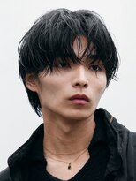 レタッチバイフィフス(RETOUCH by fifth)&nbsp;ニュアンスパーマセンターパートワンカールパーマ韓国コンマヘア