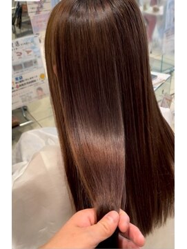 モードケイズエミュー(MODE K's eau) 髪質改善カラー×ioLuトリートメント【摂津本山/髪質改善】