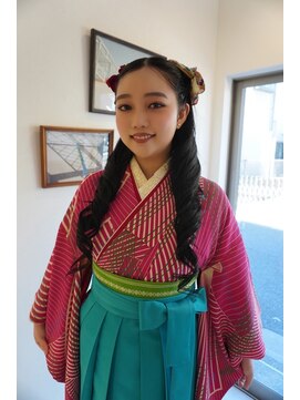 リオレ(Liore') 袴似合せたヘアセット