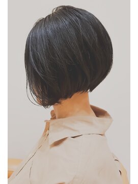 モリオ フロム ロンドン イオンモール 熊本店(morio FROM LONDON) 【morio熊本】大人かわいい黒髪×前下がりショートボブ.k