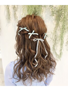 レア(Le'a) 編み込みハーフ