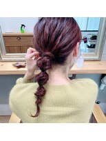 コンパス(COMPASS)&nbsp;ピンクポニーテールアレンジ