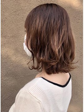 トップヘアー アヴェニュー 刈谷(TOPHAIR Avenue) ウルフミディーヘアー。/ことりベージュ/ニュアンスカラー