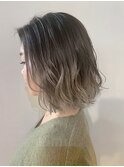 グラデーション×グレージュ