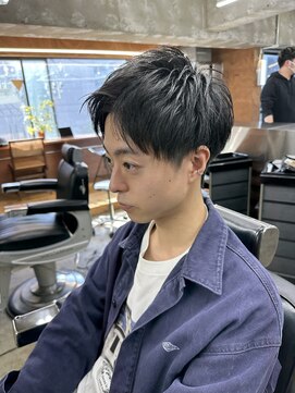 ロンド ローガン 名駅(Lond LOGAN) メンズカット アップバング 束感 短髪 眉毛